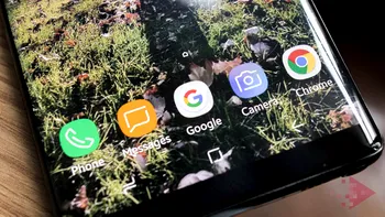 Facebook și Google, acuzate că au încălcat GDPR din prima zi