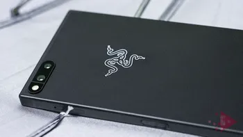 Razer Phone 2 apare în imagini și problema e că arată ca precedentul