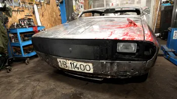 O Dacia ca desprinsă dintr-un film SF: un român a construit-o din pasiune