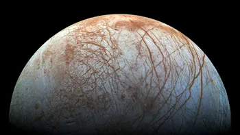 Europa, luna lui Jupiter, ar putea deveni locuibilă pentru o scurtă clipă cosmică