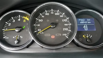 Cum depistezi o mașină second hand care are kilometrajul modificat