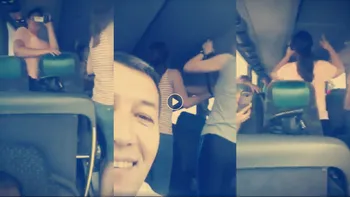 Inconștiență la volan: face live pe Facebook din autocar