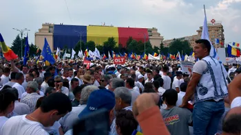 Tot ce-ai ratat: mitingul PSD în video și mărturii de la cei aduși în București