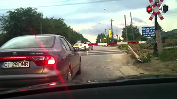 Toate trecerile la nivel cu cale ferată din România vor avea bariere