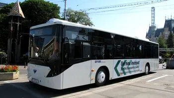 Orașul care a ales autobuze românești pentru transportul în comun