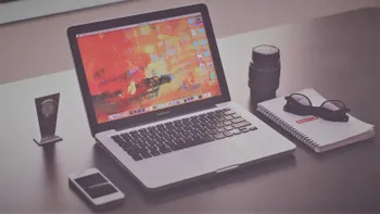 eMAG: reduceri și oferte la laptopuri de top