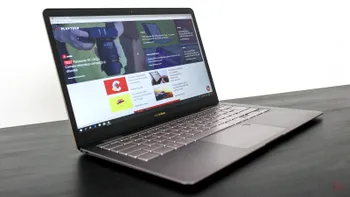 ASUS ZenBook 3 Deluxe - Ultrabook performant, dar sărac în porturi