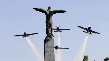Ziua Aviației Române și a Forțelor Aeriene se celebrează în România