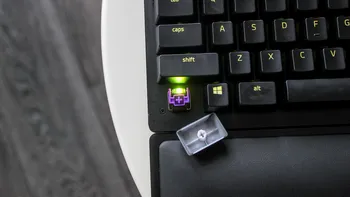 TEST Razer Huntsman Elite - O „mașină” de scris pentru gameri