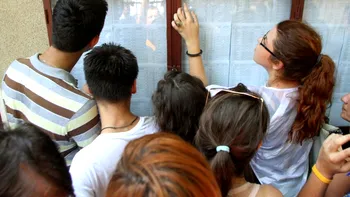 Cum se încheie mediile elevilor pe semestrul al doilea, fără să mai meargă la școală