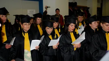 Cât costă facultatea la stat, dacă nu intri pe locurile bugetate