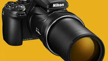 Nikon P1000 îți oferă suficient zoom ca să fotografiezi chiar și Luna