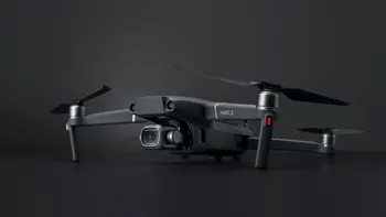 DJI anunță noua serie de drone care te transformă în videograf profesionist