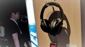Căștile audio pe care vrei să le iei cu tine pe orice cursă cu avionul