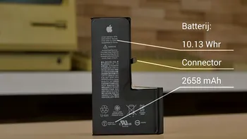 iPhone Xs are o baterie ciudată: cum arată telefonul dezasamblat
