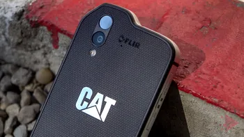 TEST CAT S61 - Smartphone cu valoare adăugată, proiectat să reziste