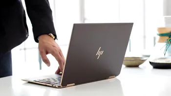 Laptopul HP ar putea să-ți ia foc: care modele au baterii cu probleme