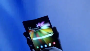 Telefonul pliabil de la Samsung ar putea fi cel mai scump smartphone