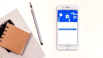 Facebook află cu cine locuiești doar pentru că pui fotografii pe profil