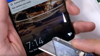 Huawei Mate 20 Pro își dezamăgește fanii: Cum iese din testul de rezistență