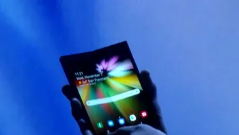 De ce telefonul pliabil al Samsung ar putea fi o mare dezamăgire