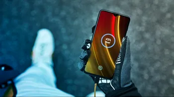 OnePlus a lansat telefonul care te face să uiți că-i chinezesc