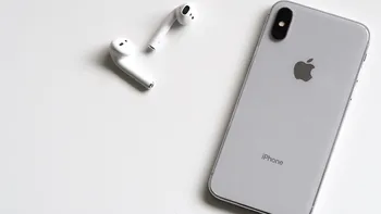Cel mai așteptat gadget pentru iPhone este încă departe