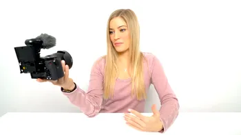De ce Sony A6400 e o „gogoașă” de marketing: cu bune, rele și alternative