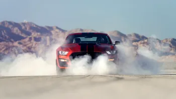 Ford a lansat cel mai puternic Mustang și e un bolid monstru