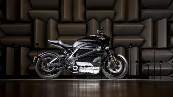 Cât costă primul Harley Davidson electric: Toate detaliile despre LiveWire, online