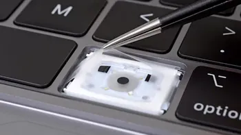 Apple promite că a reparat tastatura la MacBook Pro, din nou