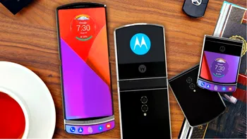 Celebrul Motorola Razr se întoarce și vine cu un ecran pliabil