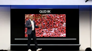 Samsung a dezvăluit un televizor 8K, mare cât un perete