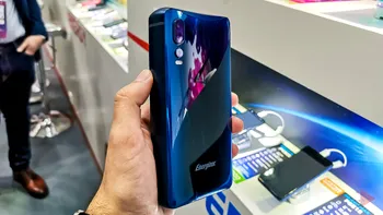Telefonul Energizer cu baterie de 18.000 mAh chiar te ține departe de priză
