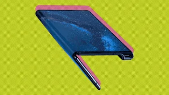 Huawei vs. Samsung: care telefon pliabil și extrem de costisitor e mai bun
