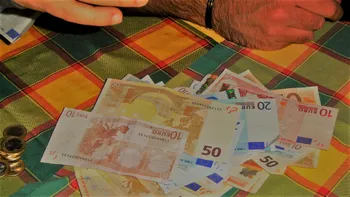 Cât e euro azi, 9 aprilie: curs BNR pentru cele mai tari monede