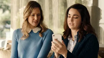 Probleme pentru Apple: vânzările de iPhone-uri vor scădea dramatic