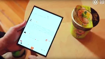 Telefonul pliabil al chinezilor de la Xiaomi apare într-un nou clip video