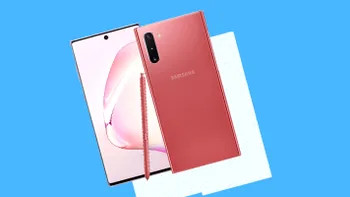 Poza cu Samsung Galaxy Note 10 în care vezi ecranul impresionant