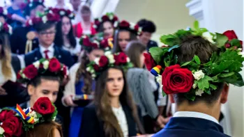 Egalitatea de șanse în educație, un vis frumos în România: câți elevi nu au tablete, internet, profesori