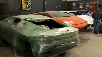 Culmea ”pirateriei”: făceau copii de Lamborghini și Ferrari, până i-a prins poliția