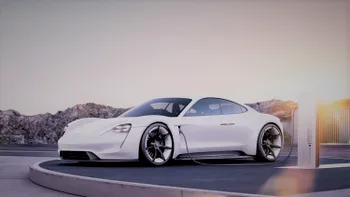 FOTO Primul Porsche 100% electric e o bijuterie de mașină la interior