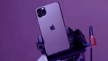 Păreri despre iPhone 11 Pro: telefonul care îngroapă camerele foto compacte?