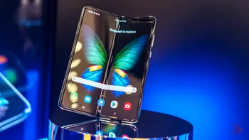Samsung Galaxy Fold e mai puțin rezistent decât îl lăuda compania