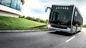 Mercedes a adus în România primul autobuz 100% electric