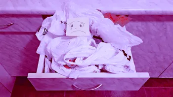 Cum a ajuns Kaufland să ne arate relația ciudată a românilor cu pungile de plastic