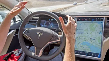 S-a aflat adevărul despre cât de bun e pilotul automat al mașinilor electrice Tesla - Musk a supraestimat funcția