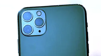 Camera de la iPhone 11 Pro Max suferă cea mai rușinoasă înfrângere: telefoanele care sunt mai bune