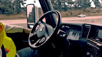 Camionul care „s-a condus” singur e dovada revoluției în transporturi