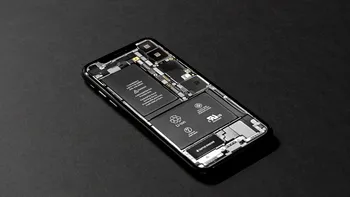 Cum știi când trebuie să-ți schimbi bateria pe Android și iOS